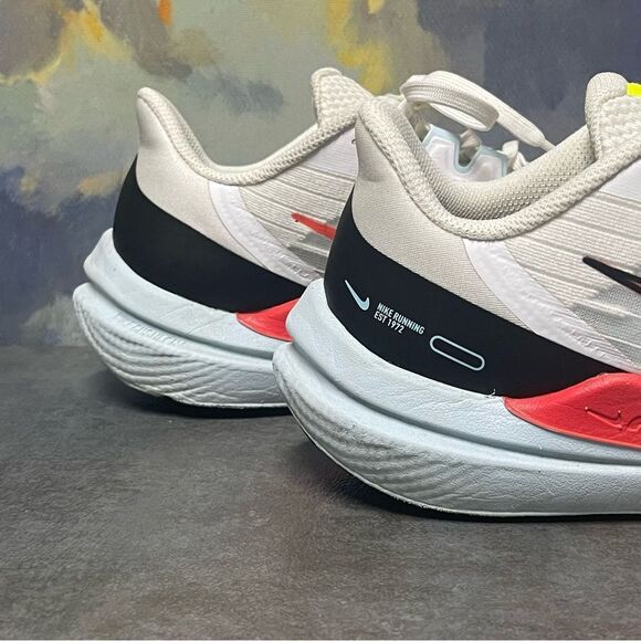Nike Zoom Winflo 9 DX3352-100 Women's White Running Shoes Size 7.5 - Picture 16 of 16
